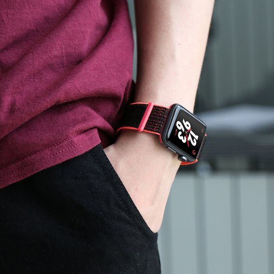 Are Nylon Loop Apple Watch Bands Any Good?